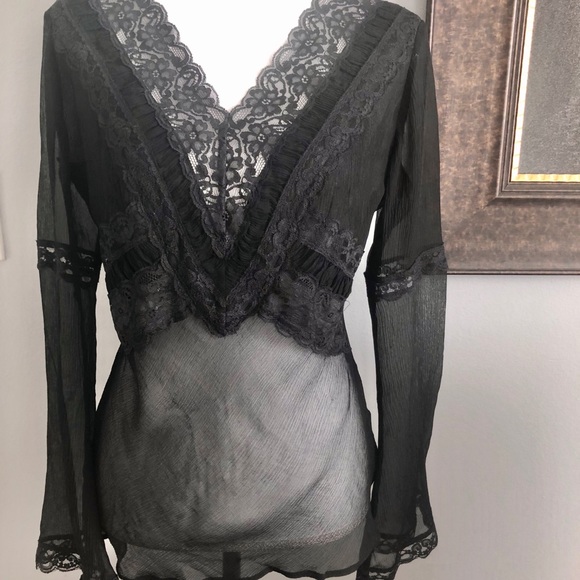 Express Tops - Express Black Sheer Lace Top Size 7/8